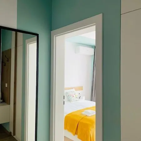 Designer Luxury 1bdr With Parking דירה סופיה